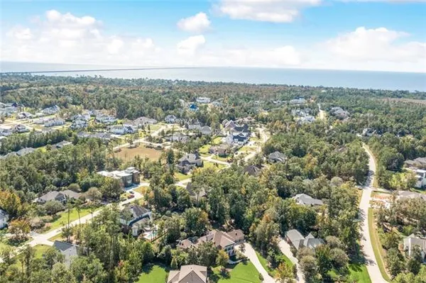 $2,025,000 | 6 Finch Lane, Mandeville, LA 70471