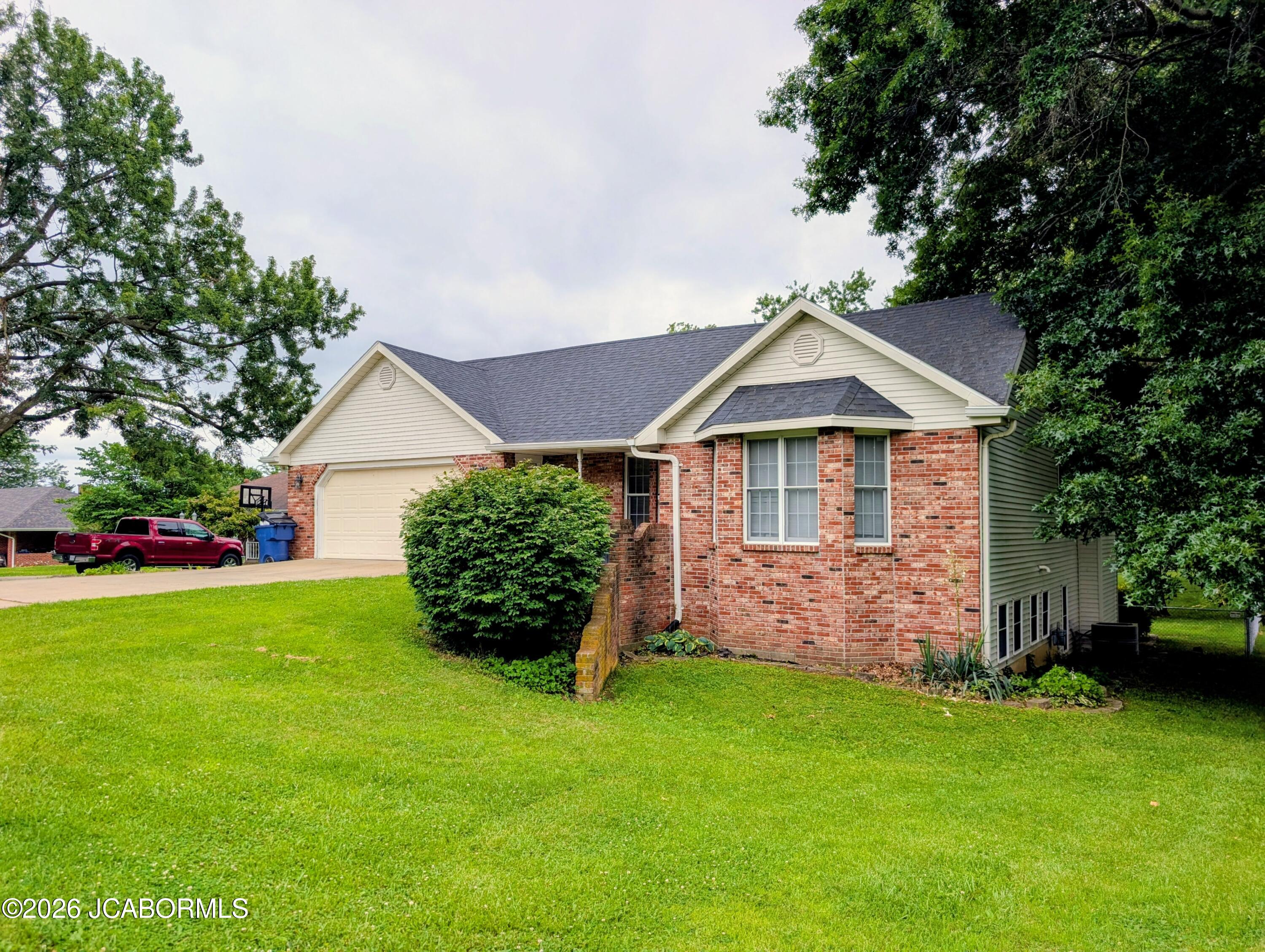 167 East Center Street Holts Summit, MO 65043 - Photo 48 of 54