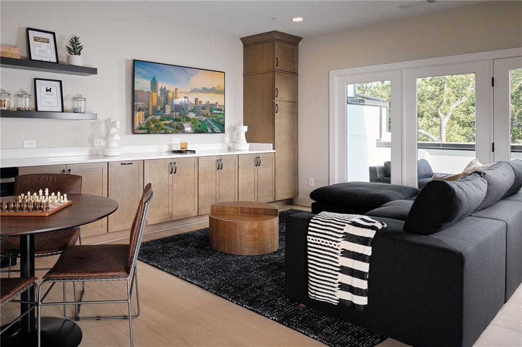 2012 Sinclair Way Alpharetta, GA 30009 - Photo 11 of 21 Gallery Image 11