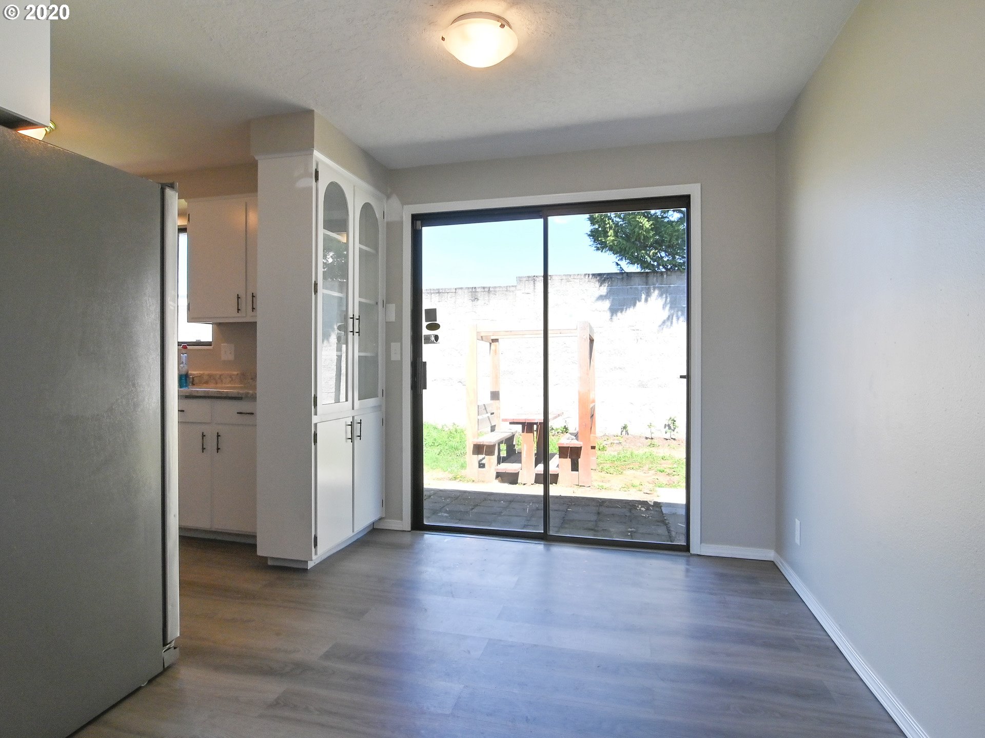 2280 L Street Springfield, OR 97477 - Photo 8 of 32