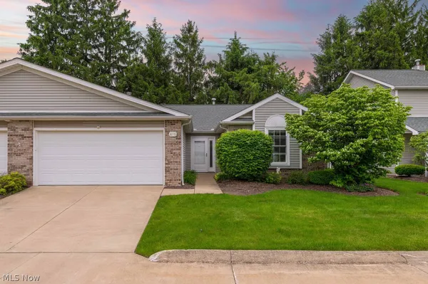 $249,000 | 819 Renee Drive, Wadsworth, OH 44281