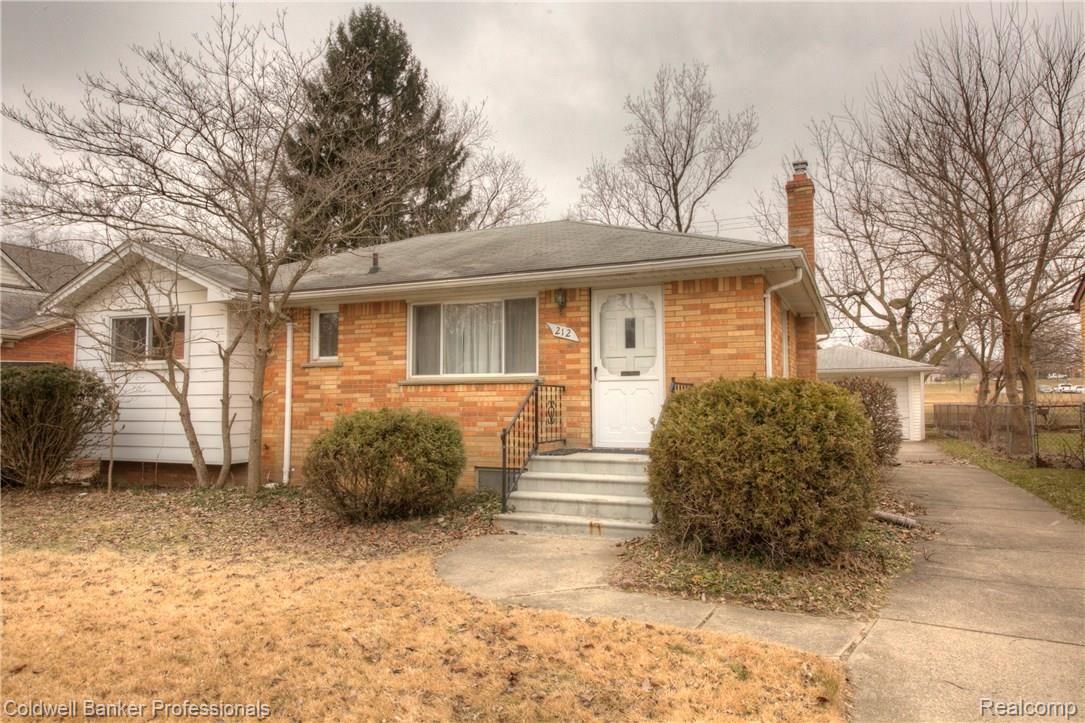 212 South Alice Avenue Rochester, MI 48307 - Photo 2 of 32 Street View