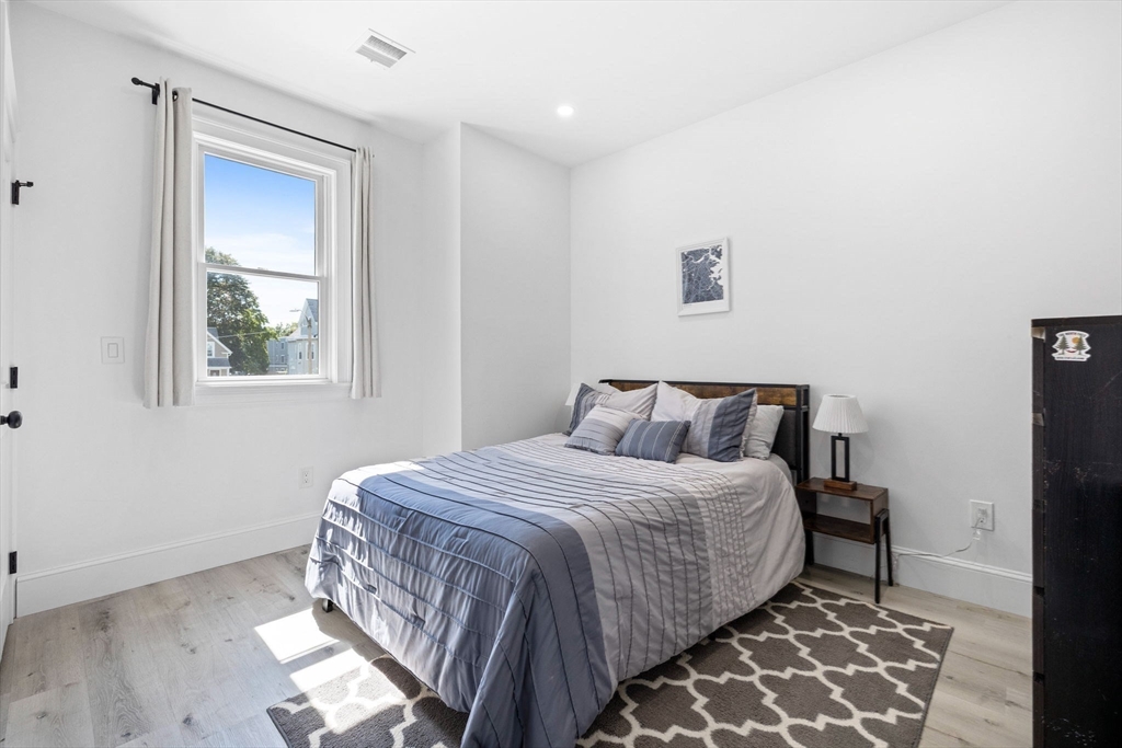 8 Oakhurst Street, Unit 4 Boston, MA 02124 - Photo 14 of 23