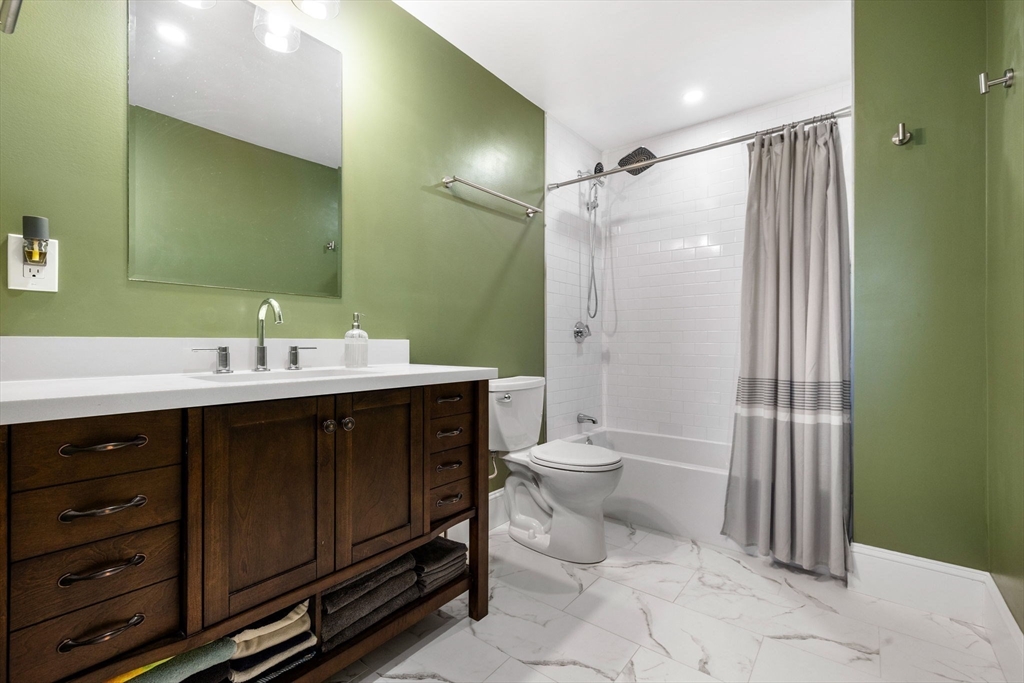 8 Oakhurst Street, Unit 4 Boston, MA 02124 - Photo 15 of 23