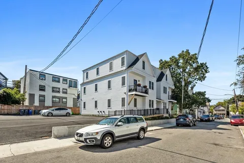 $537,000 | 8 Oakhurst Street, Unit 4, Boston, MA 02124