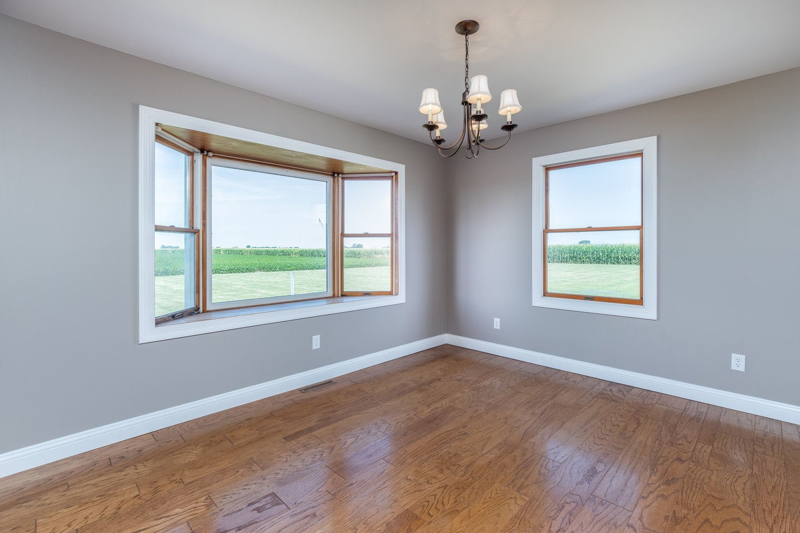 3347 East 18th Road Ottawa, IL 61350 - Photo 6 of 19