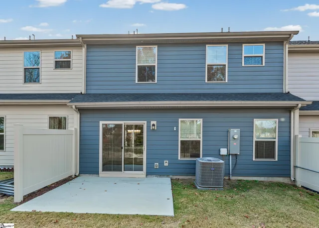 $284,900 | 518 Martin Crk Drive, Simpsonville, SC 29680