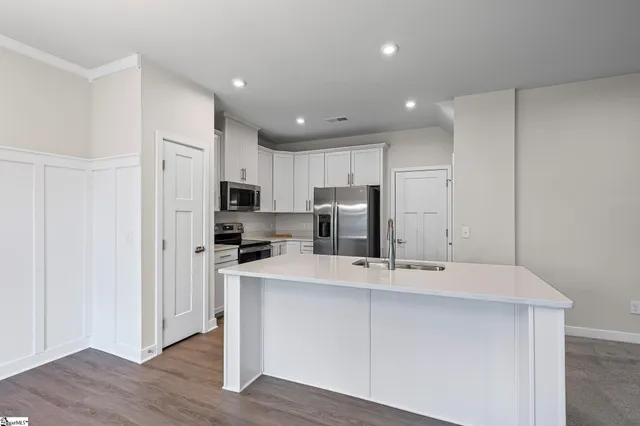 $284,900 | 518 Martin Crk Drive, Simpsonville, SC 29680