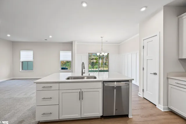 $284,900 | 518 Martin Crk Drive, Simpsonville, SC 29680