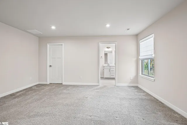 $284,900 | 518 Martin Crk Drive, Simpsonville, SC 29680