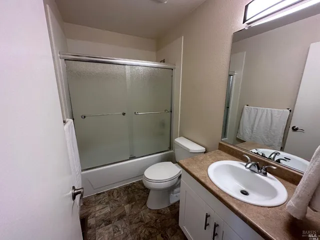 $449,900 | 713 Blair Place, Santa Rosa, CA 95401