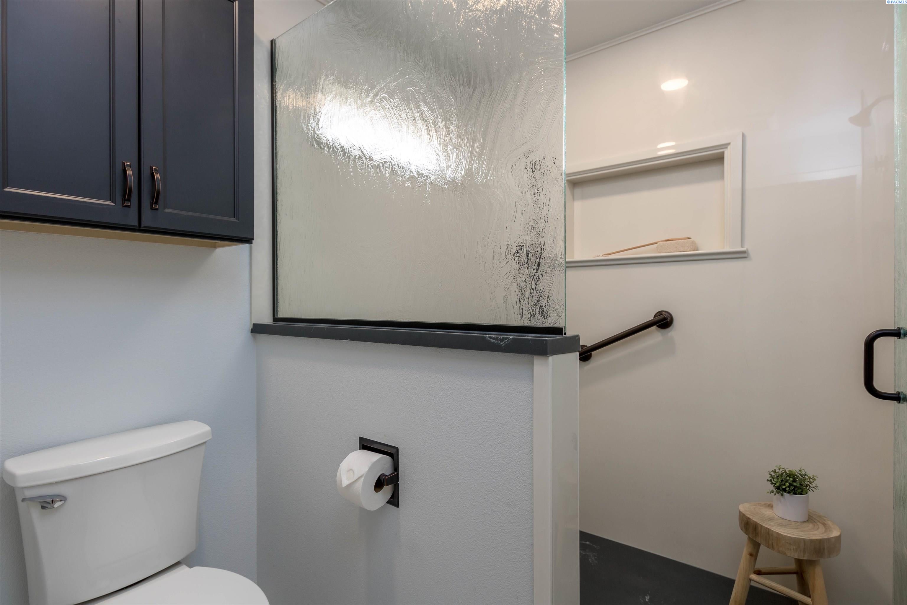 9012 West Franklin Road Pasco, WA 99301 - Photo 22 of 39 Gallery Image 22