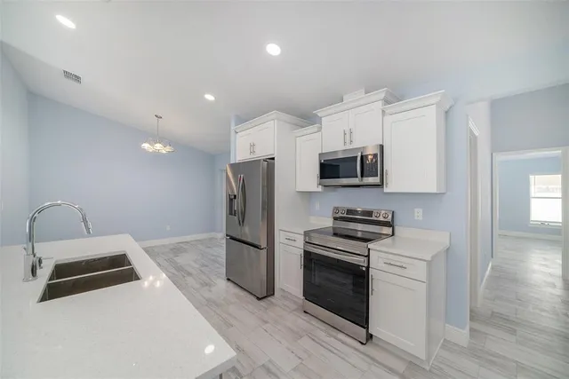 $549,000 | 105 2nd Avenue Northeast, Lutz, FL 33549