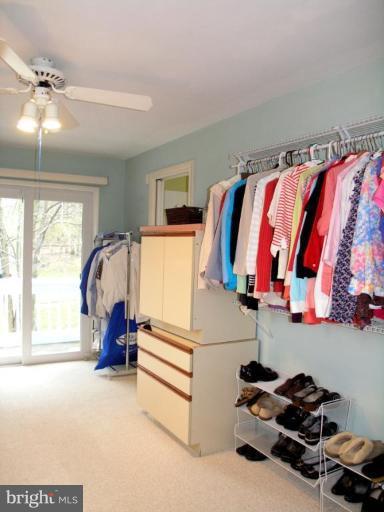 10922 Thanlet Lane Reston, VA 20190 - Photo 25 of 30 Master Bedroom #3