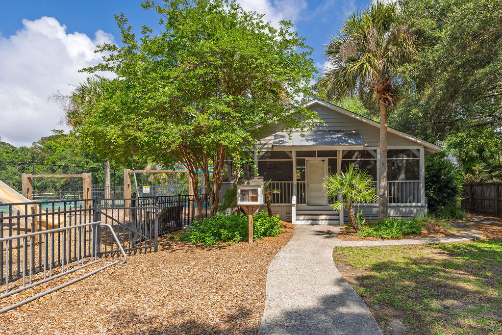 1408 School House Road Mount Pleasant, SC 29464 - Photo 36 of 44 413A9764
