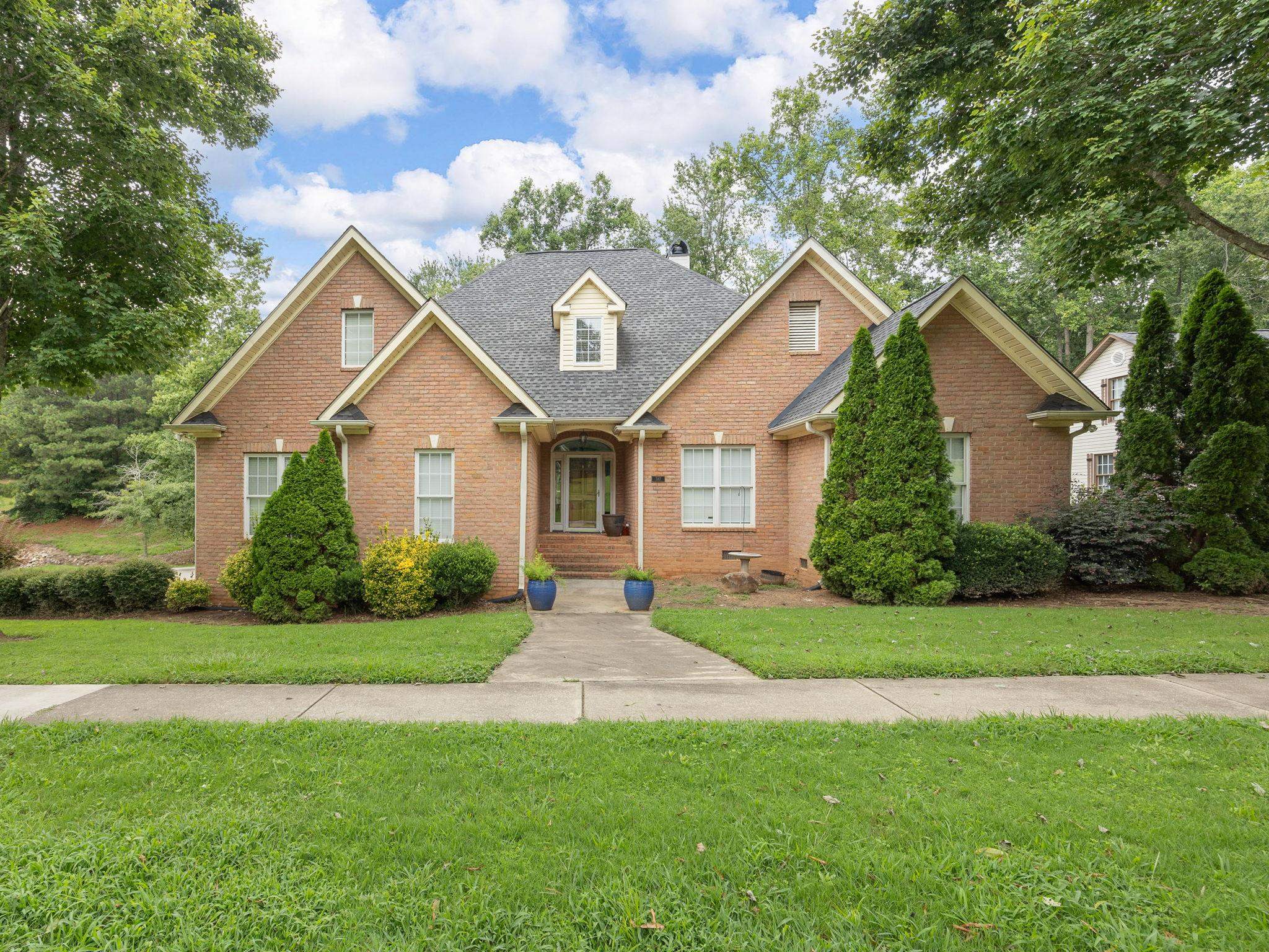 387 Congaree Road Roebuck, SC 29376 - Photo 1 of 46