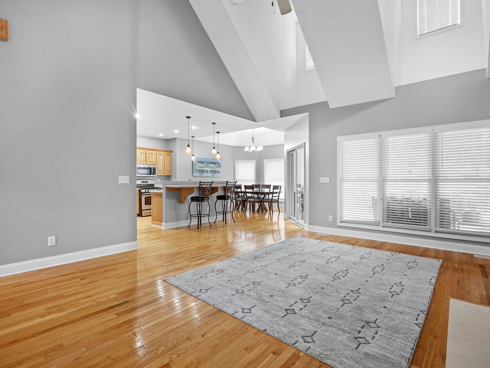 387 Congaree Road Roebuck, SC 29376 - Photo 4 of 46