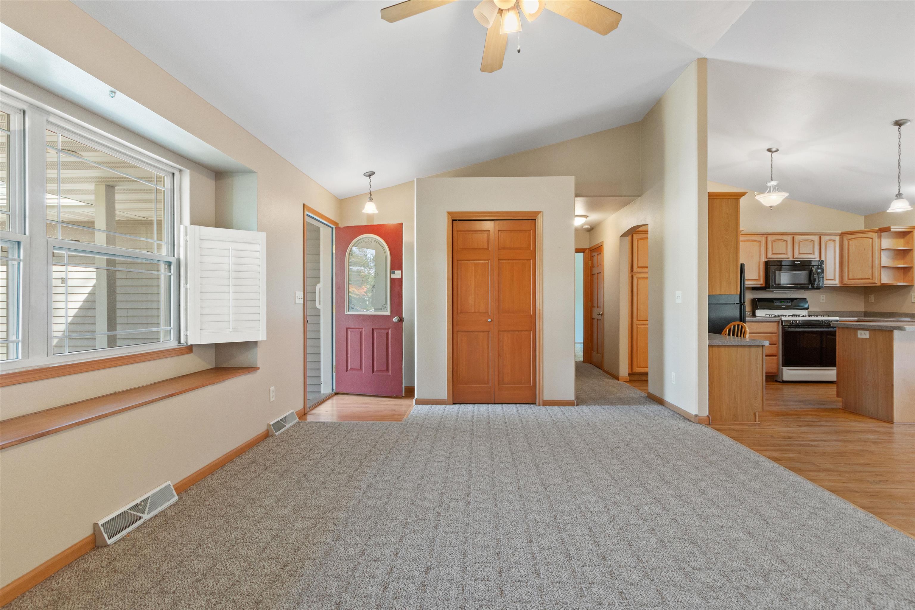2400 Conant Street Stevens Point, WI 54481 - Photo 11 of 40 Gallery Image 11