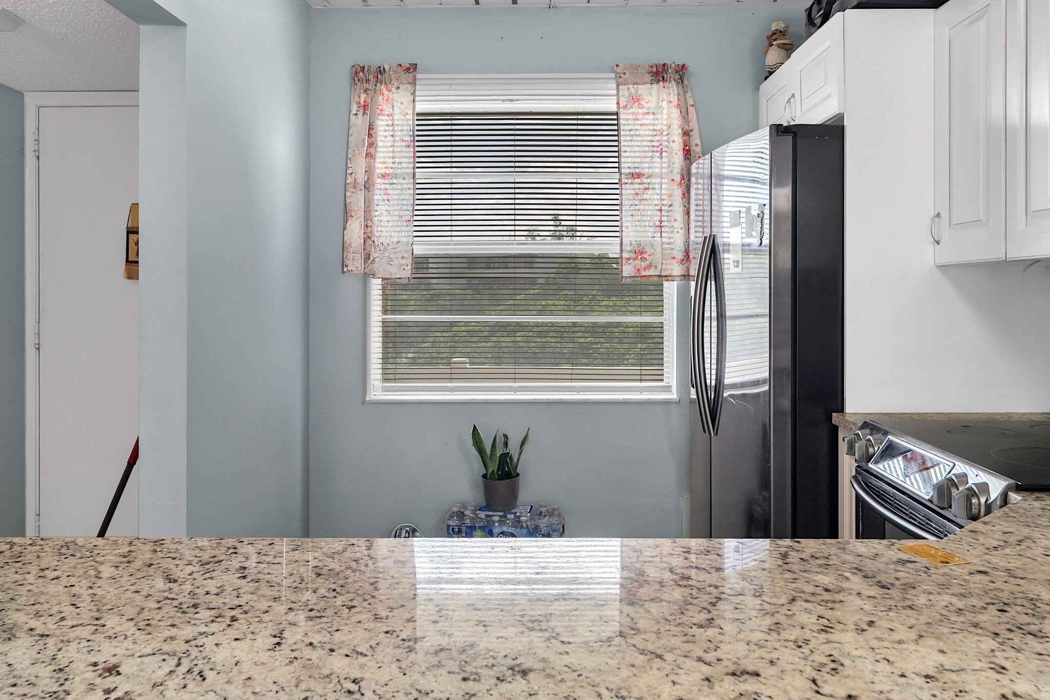 3776 Inverrary Boulevard, Unit 308R Lauderhill, FL 33319 - Photo 5 of 43 Photo 5