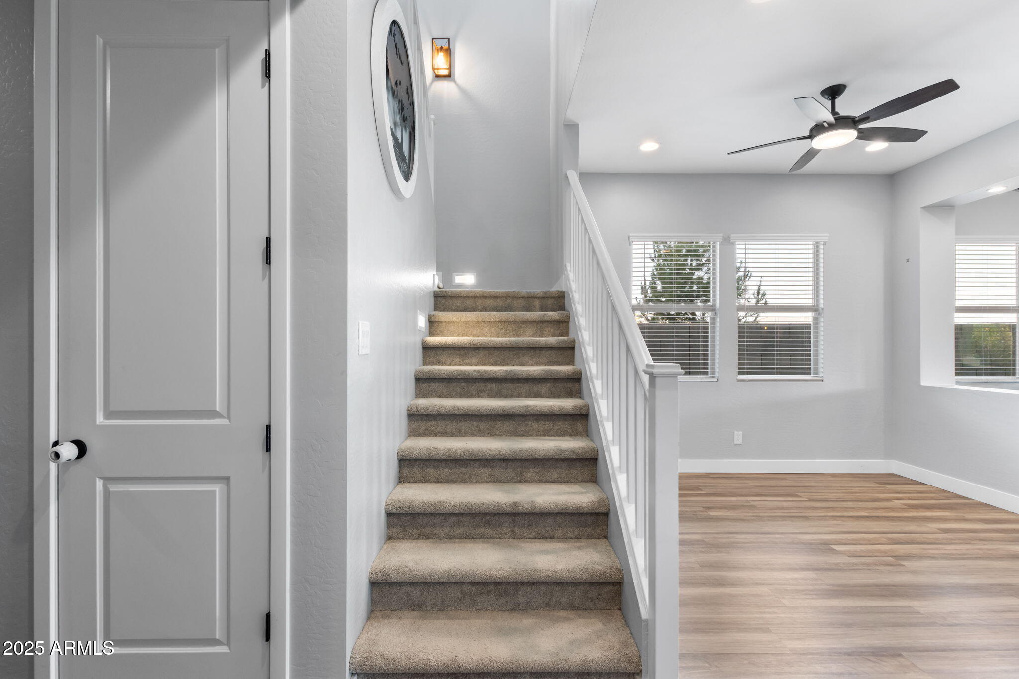 3818 East Appaloosa Road Gilbert, AZ 85296 - Photo 25 of 55 Staircase