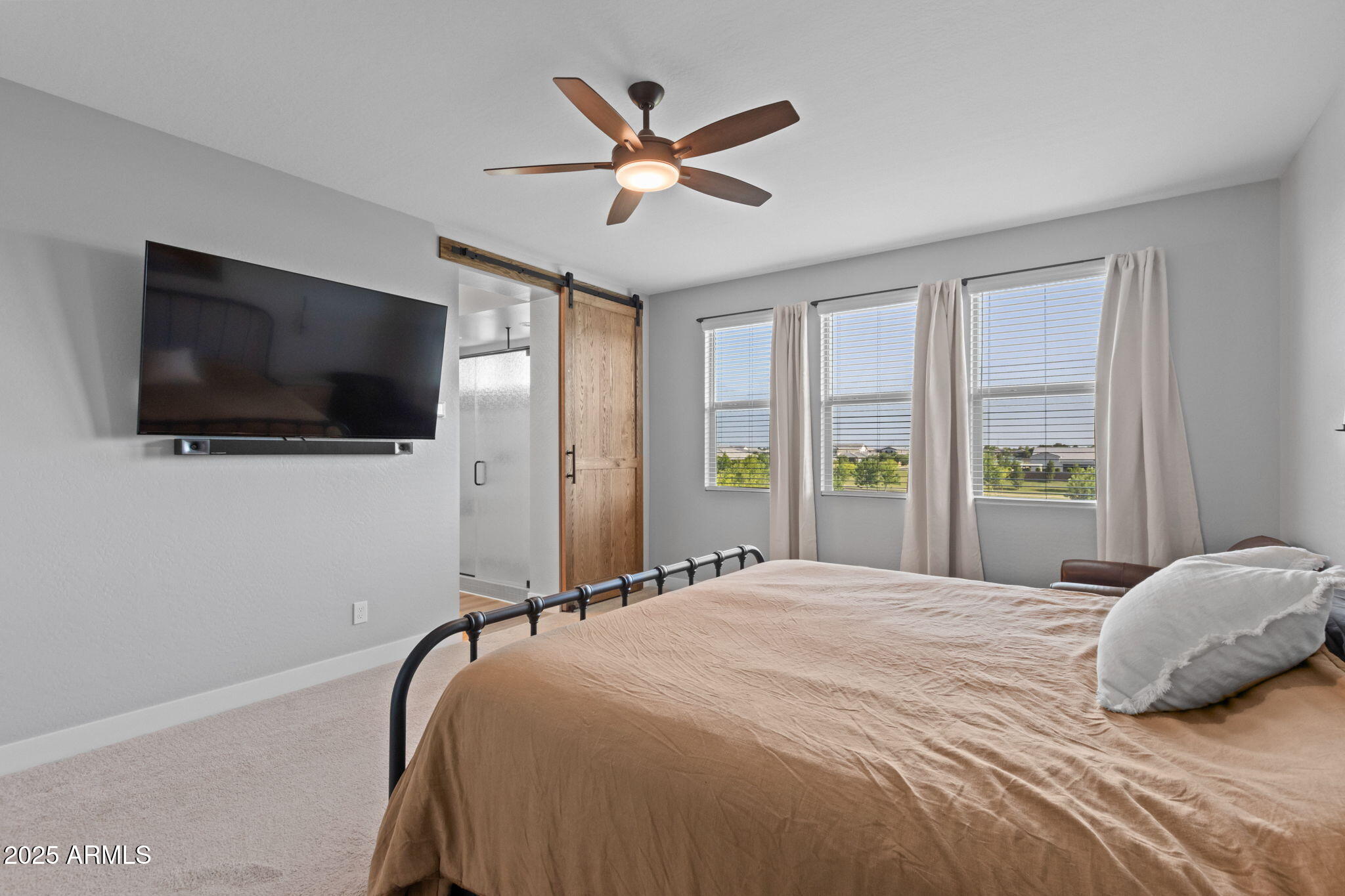 3818 East Appaloosa Road Gilbert, AZ 85296 - Photo 39 of 55 Primary Suite