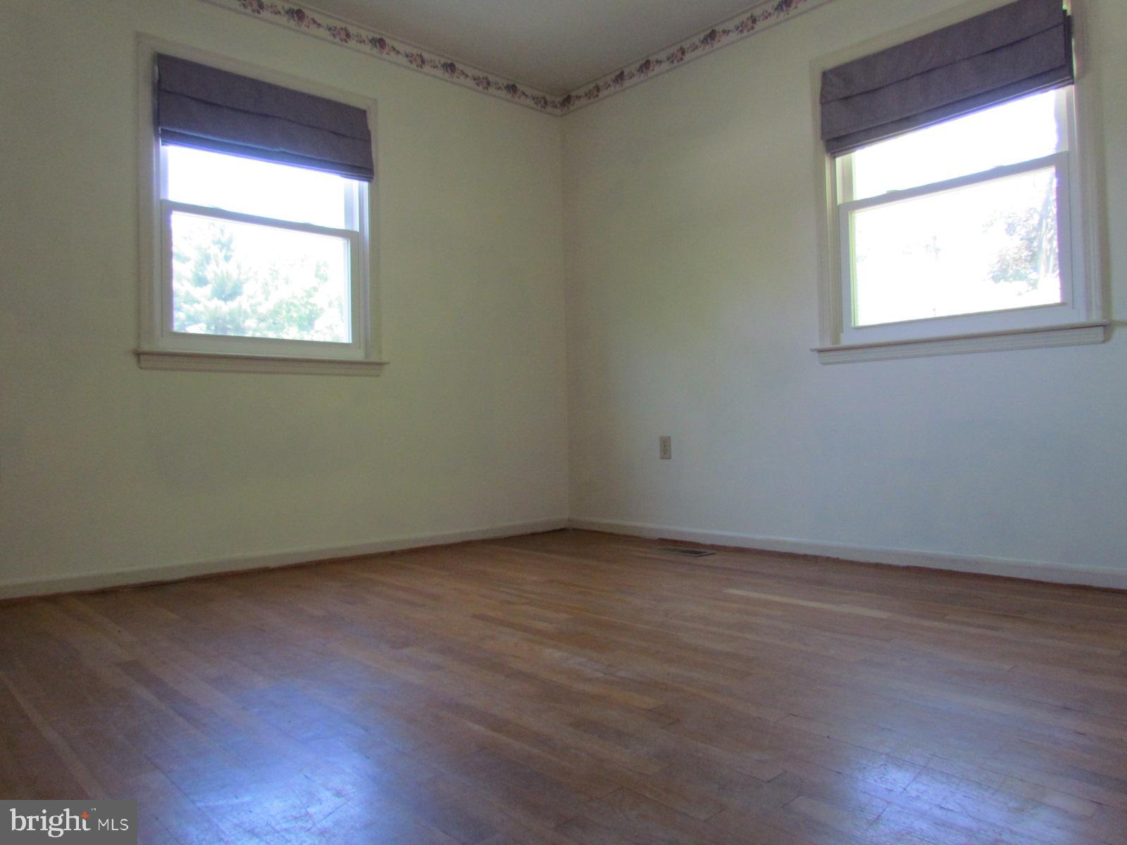 330 North Post Road Princeton Junction, NJ 08550 - Photo 13 of 18 3rd Bed Room