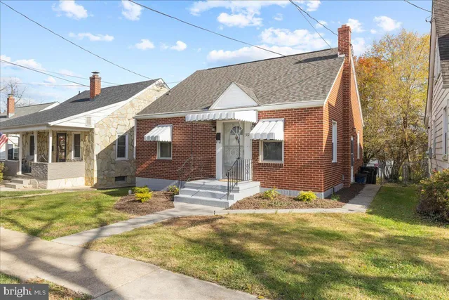 $1,500 | 312 Shawnee Avenue, Winchester, VA 22601