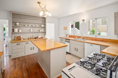 $3,199,000 | 4422 Leon Street, San Diego, CA 92107