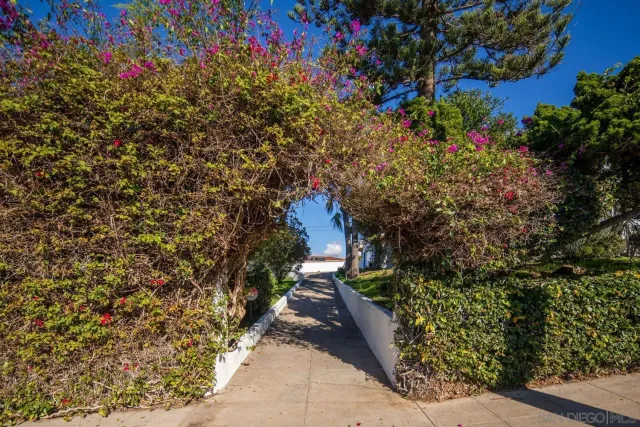 $3,199,000 | 4422 Leon Street, San Diego, CA 92107
