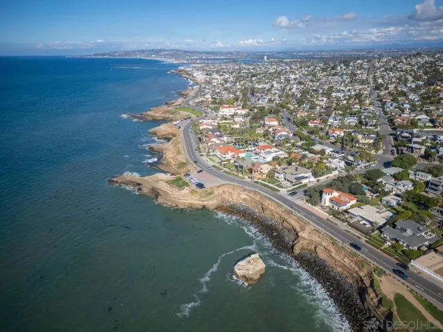 $3,199,000 | 4422 Leon Street, San Diego, CA 92107