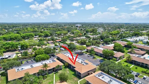 $170,000 | 5821 Washington Street, Unit 30, Hollywood, FL 33023