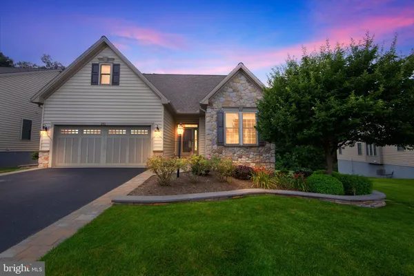 $715,000 | 230 Honeycroft Boulevard, Cochranville, PA 19330