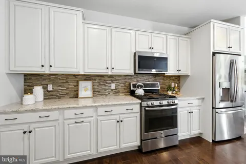 $725,000 | 230 Honeycroft Boulevard, Cochranville, PA 19330