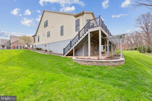 $725,000 | 230 Honeycroft Boulevard, Cochranville, PA 19330