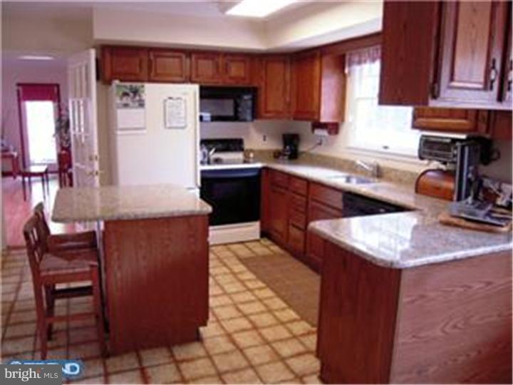 1377 Argyle Road Berwyn, PA 19312 - Photo 13 of 19 Gallery Image 13