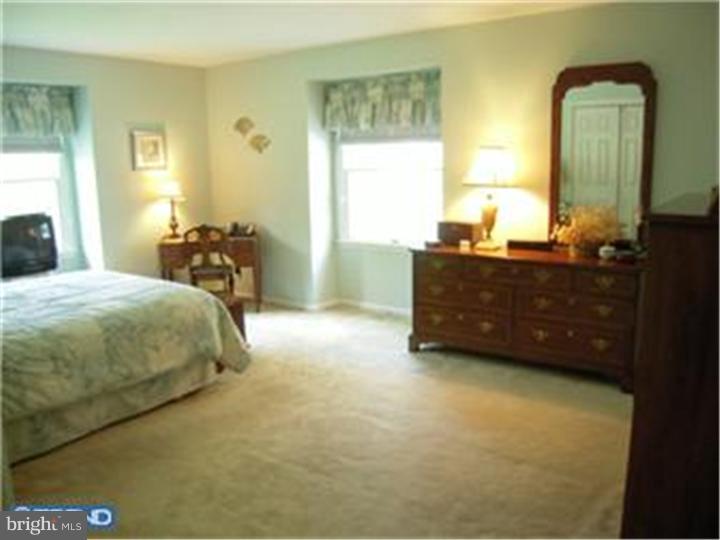 1377 Argyle Road Berwyn, PA 19312 - Photo 15 of 19 Gallery Image 15