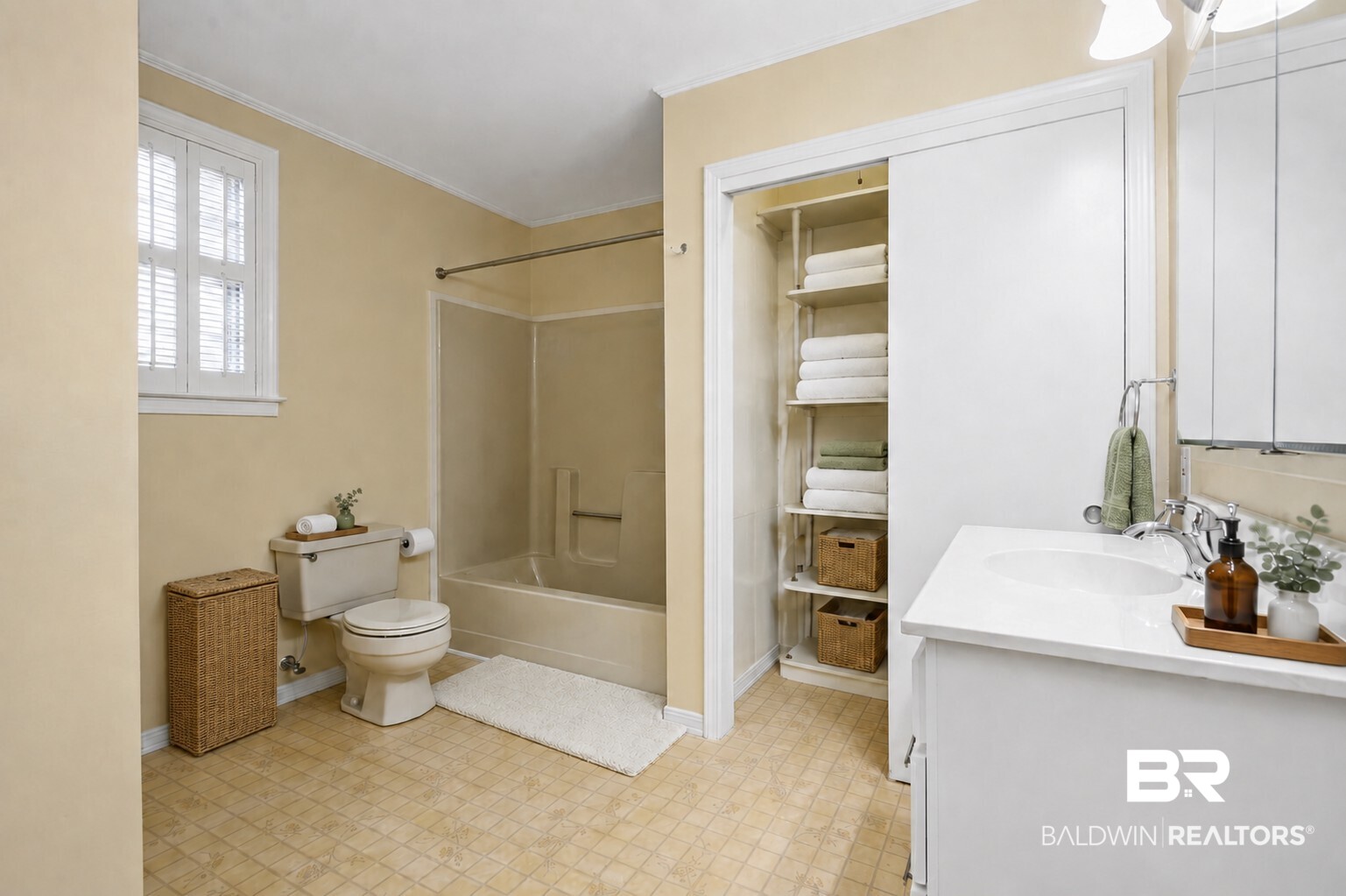 4904 Mercedes Road Mobile, AL 36618 - Photo 40 of 59 Gallery Image 40