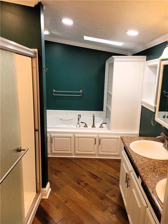 839 Hummingbird Lane Apollo, PA 15613 - Photo 5 of 26 a view of living room with a flat screen tv