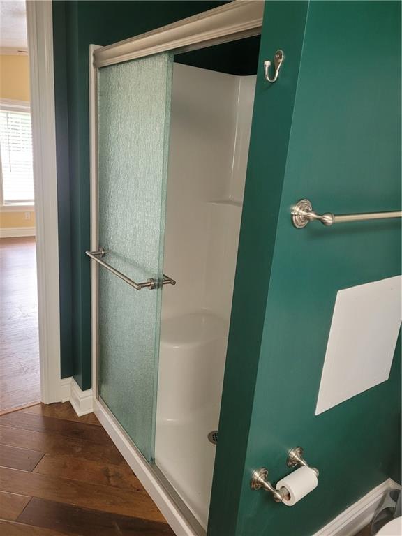 839 Hummingbird Lane Apollo, PA 15613 - Photo 7 of 26 a bathroom with a shower