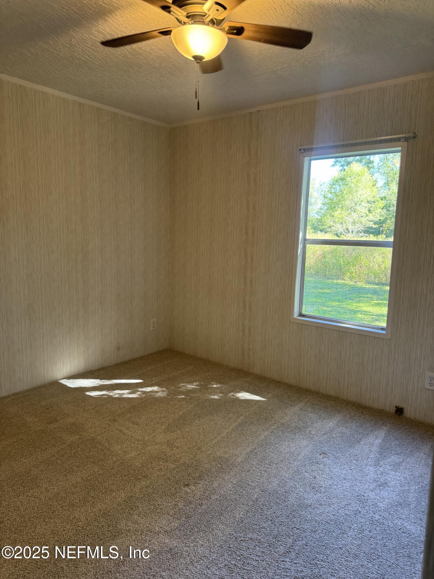 5502 Southeast 86 Street Hampton, FL 32044 - Photo 19 of 31 IMG_3642
