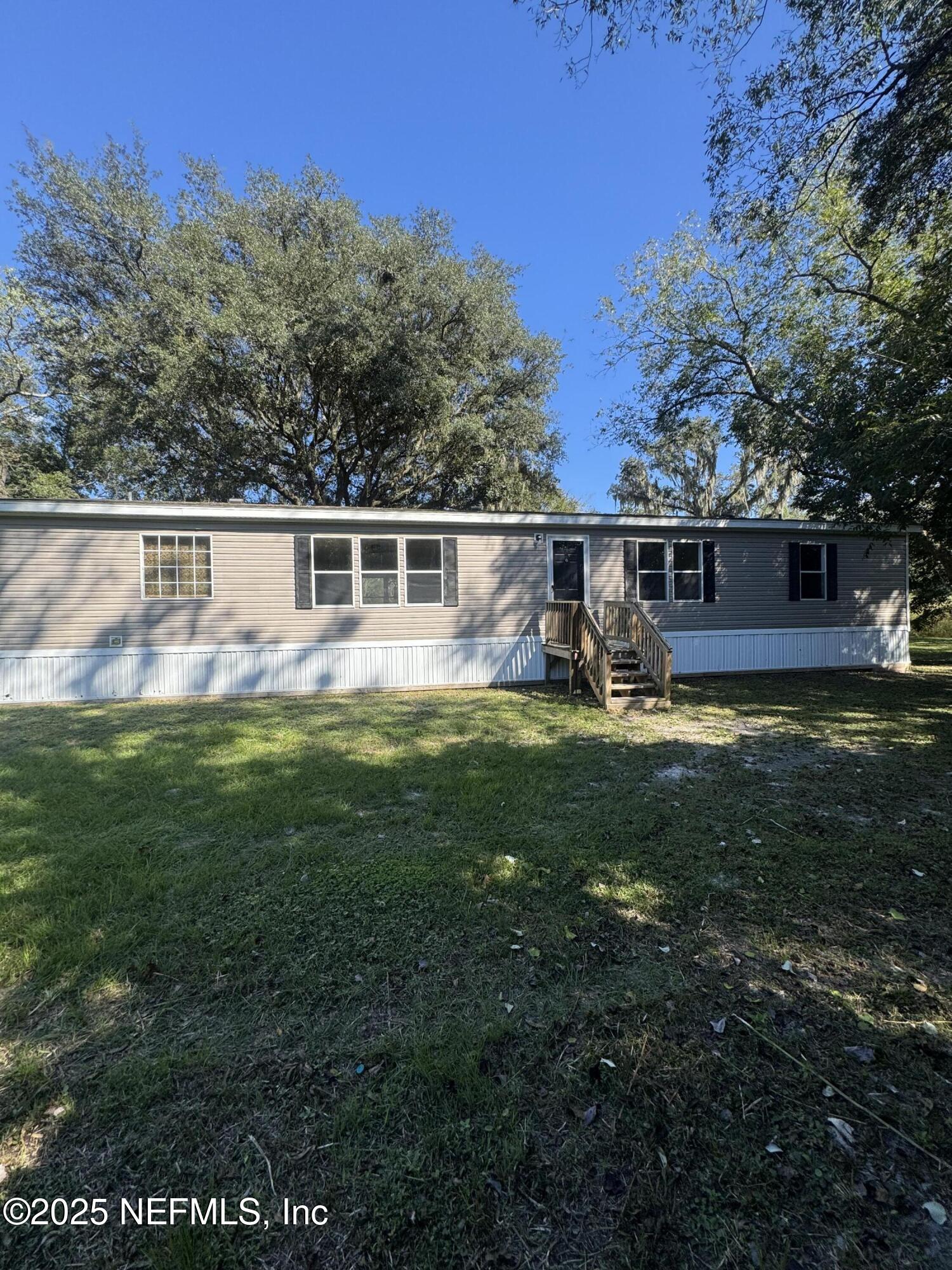5502 Southeast 86 Street Hampton, FL 32044 - Photo 27 of 31 IMG_3609