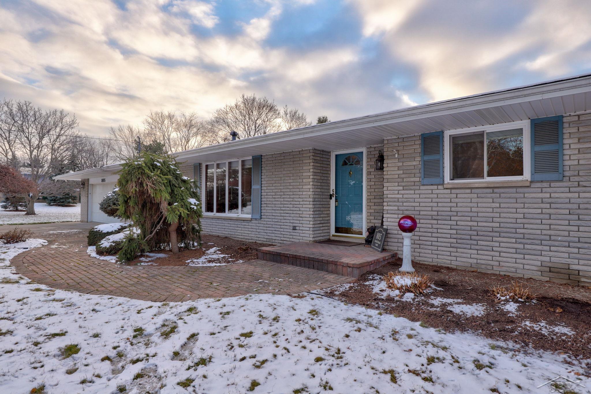 805 North Block Road Reese, MI 48757 - Photo 8 of 64 50098221-7.JPG