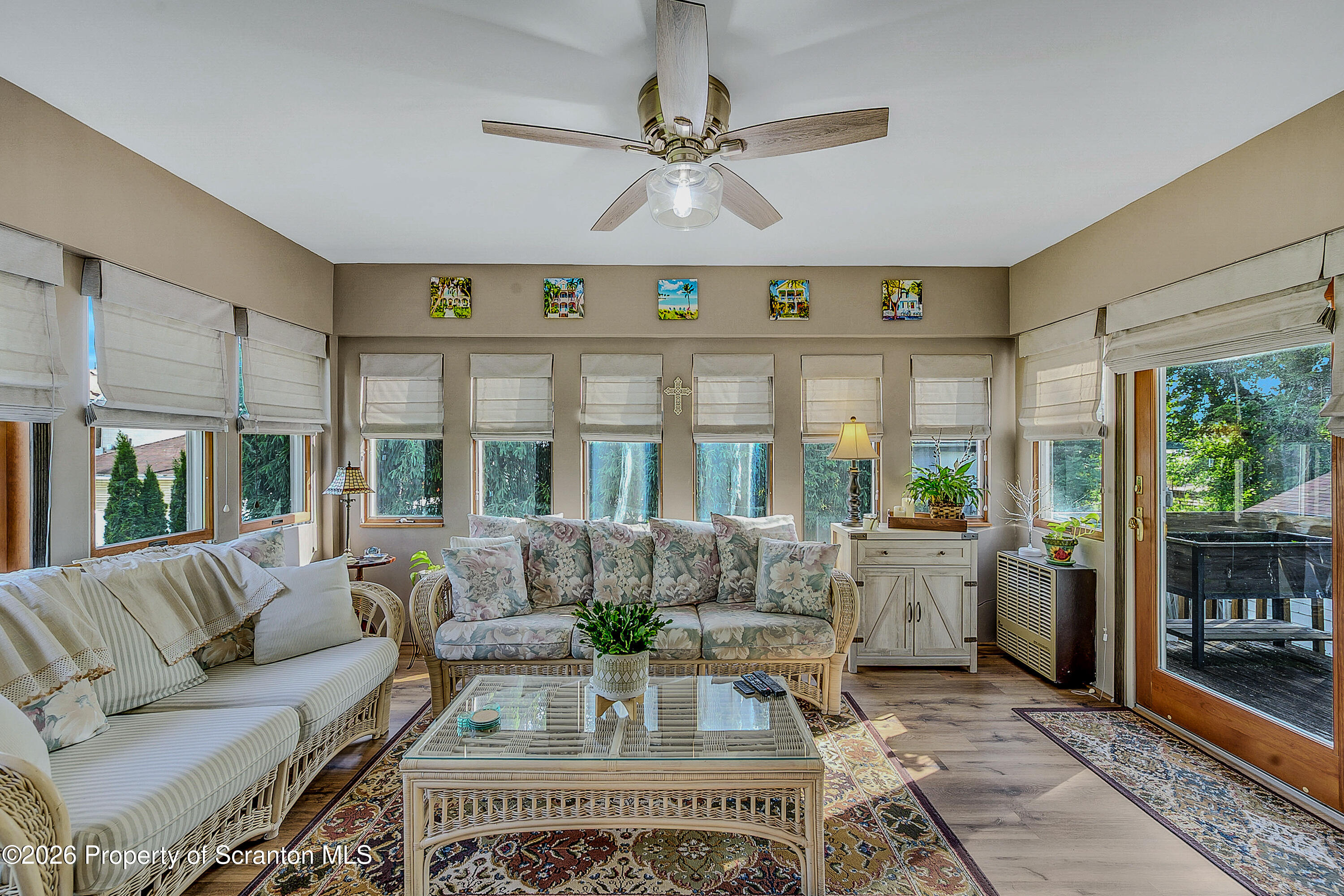 1735 Bulwer Street Scranton, PA 18504 - Photo 23 of 49 Sunroom