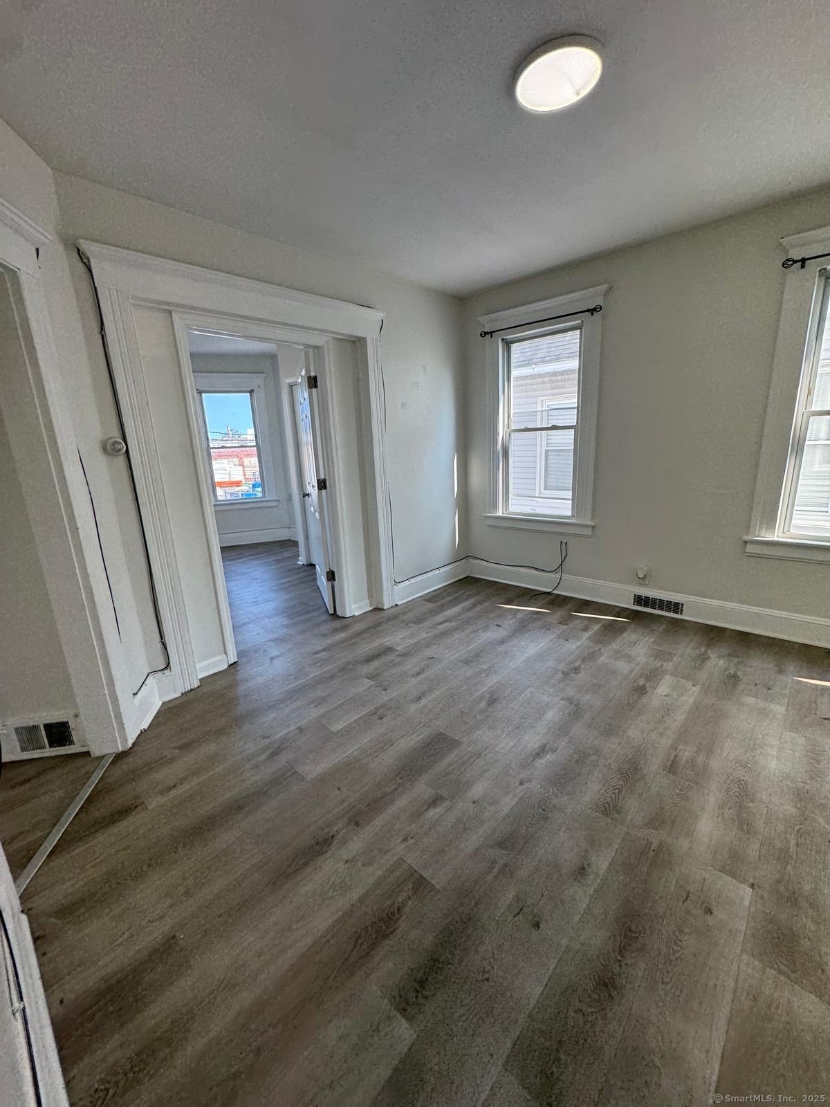 133 Ash Street, Unit 2 Bridgeport, CT 06605 - Photo 5 of 13