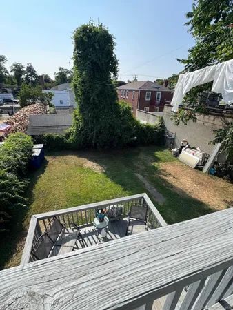 $2,050 | 133 Ash Street, Unit 2, Bridgeport, CT 06605