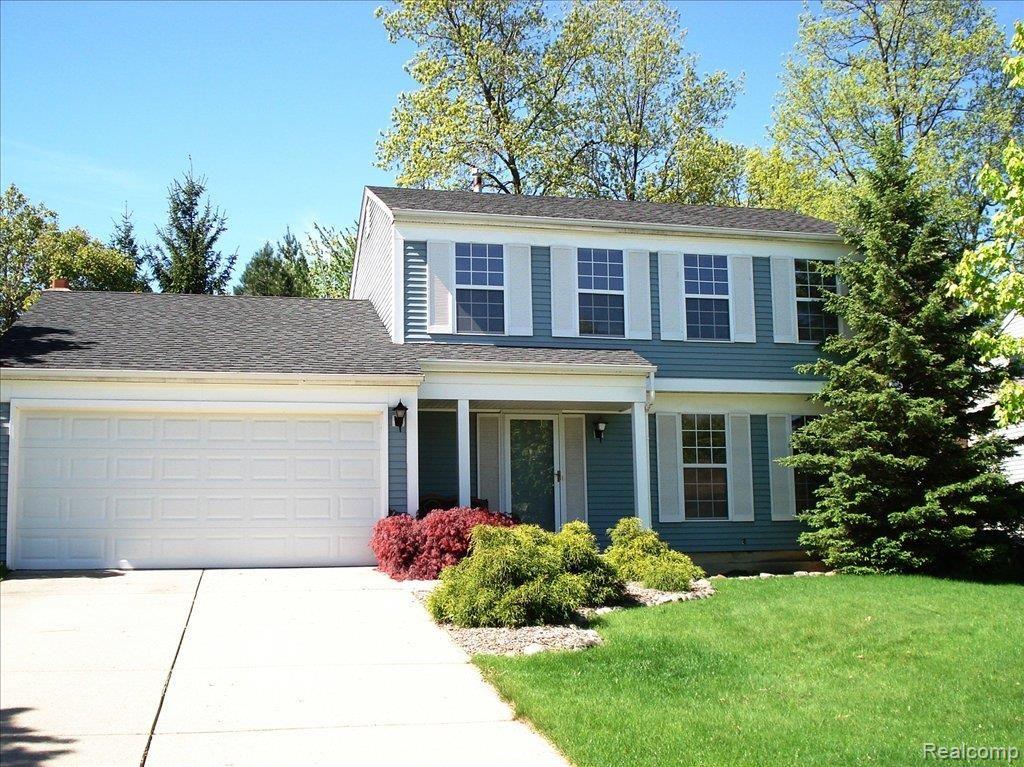 438 Whitney Drive Rochester, MI 48307 - Photo 1 of 10 whitney front spring