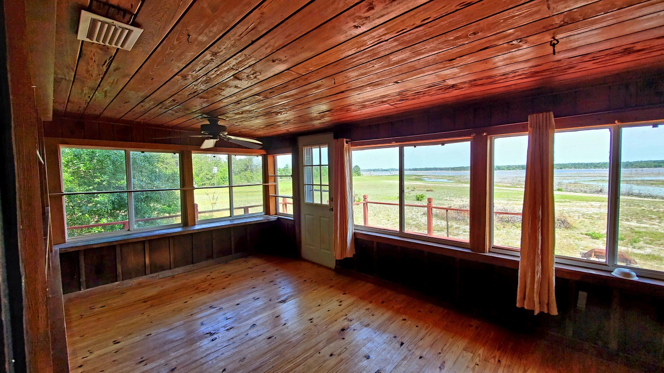 6342 Baker Road Keystone Heights, FL 32656 - Photo 4 of 25 Sun Room View 2