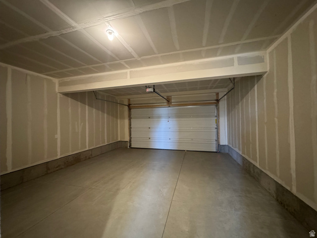 1883 West 1575th North, Unit 236 Layton, UT 84041 - Photo 20 of 22 View of garage