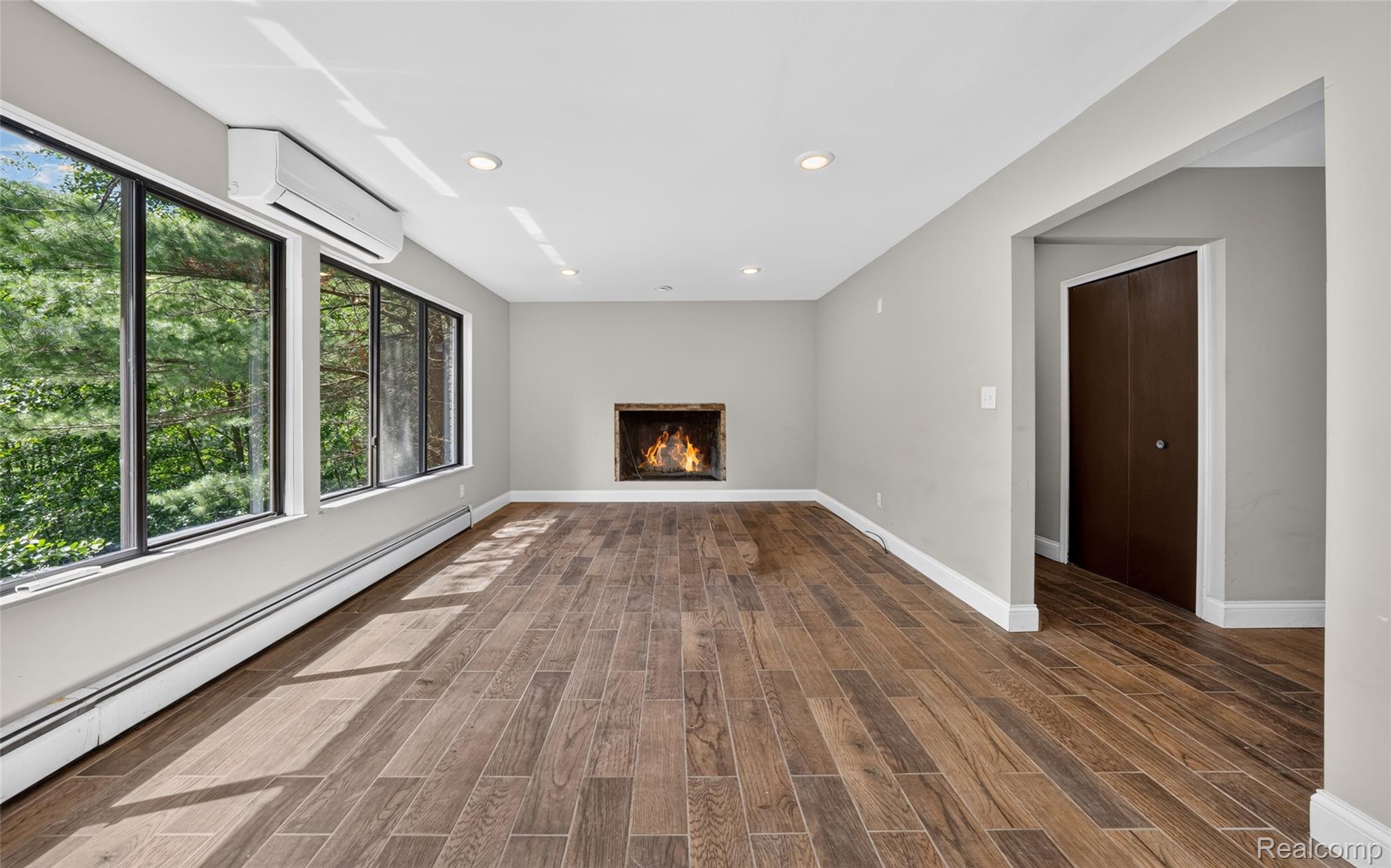4565 Brookside Road Fenton, MI 48430 - Photo 17 of 50 4565 Brookside Rd Fenton HDR-65.jpg