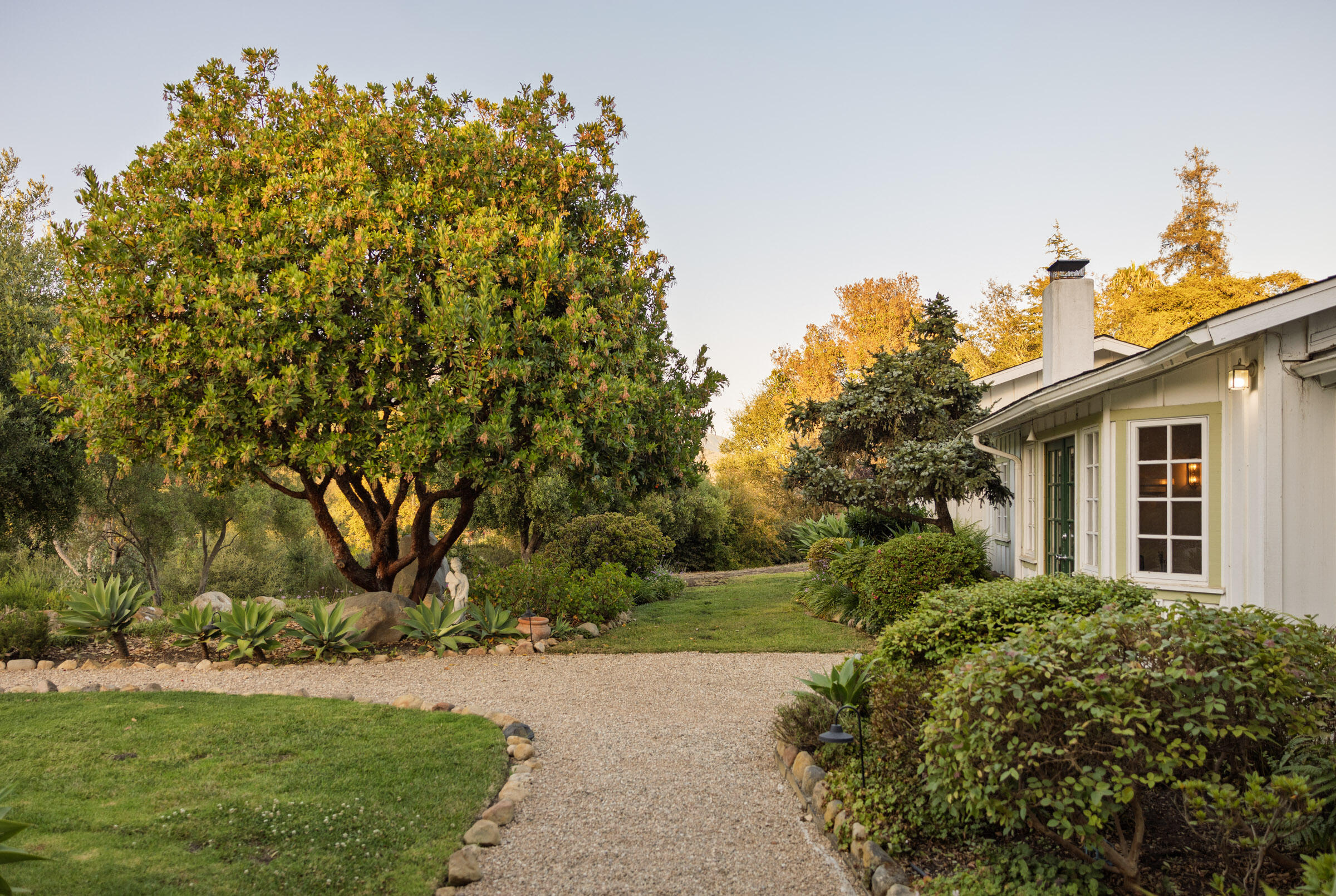270 Toro Canyon Road Carpinteria, CA 93013 - Photo 20 of 22 270 Toro Canyon_0030